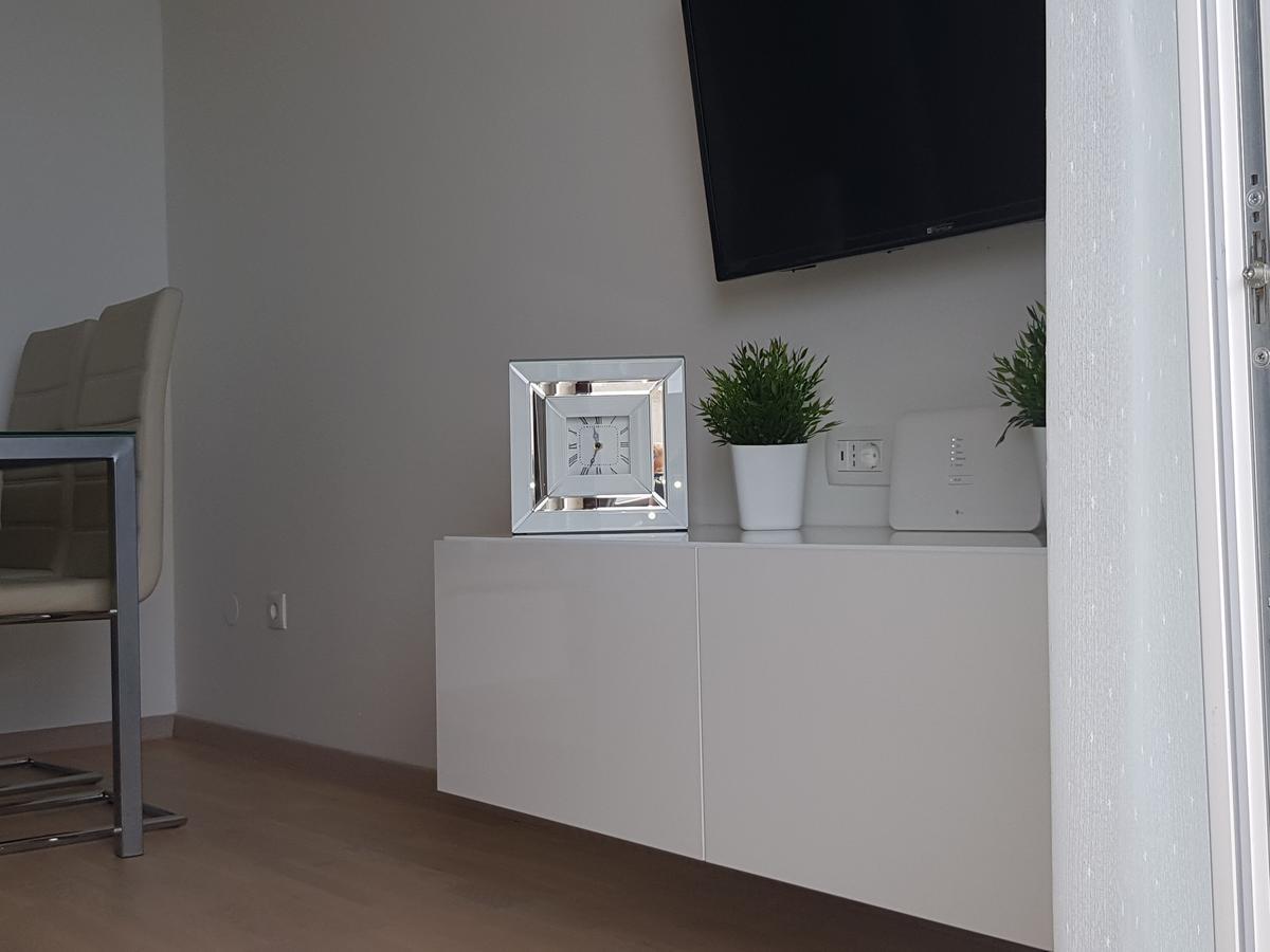 Apartments Petricevic ポドストラナ エクステリア 写真